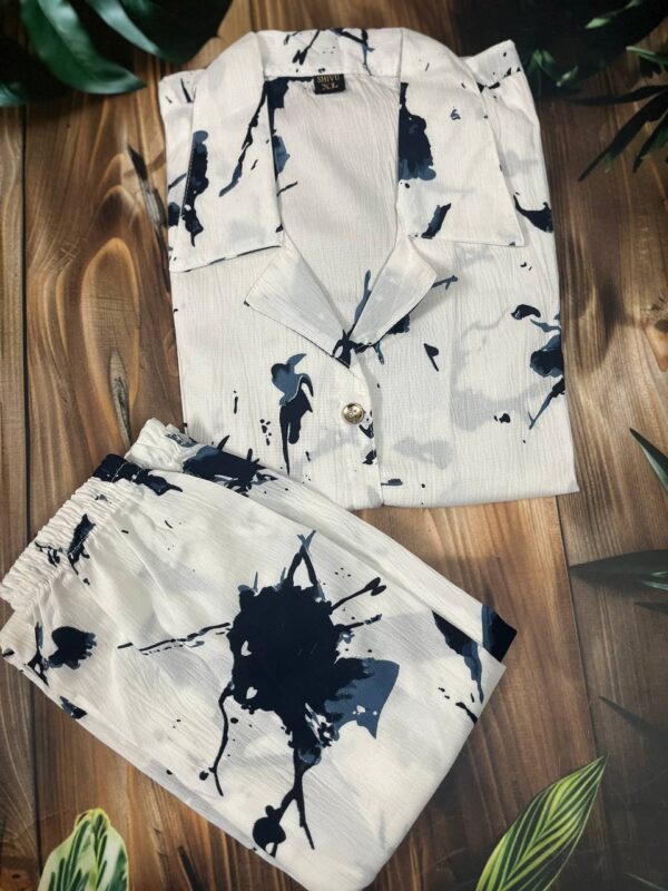 INAM FASHIONS - Trendy Popcorn Co-ord Sets